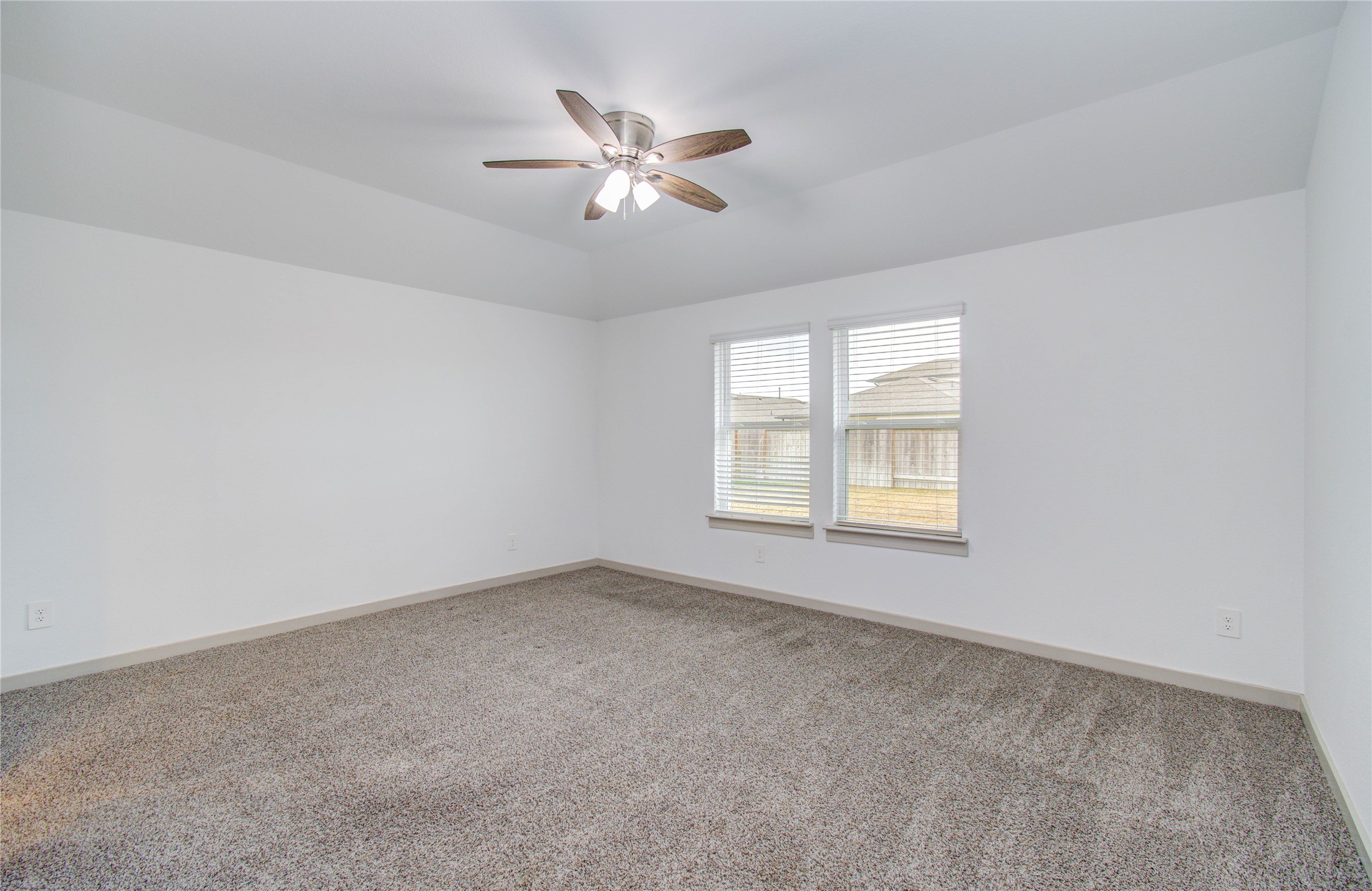 10602 Great Basin Drive Rosharon, TX 77583 - Photo 19 of 39