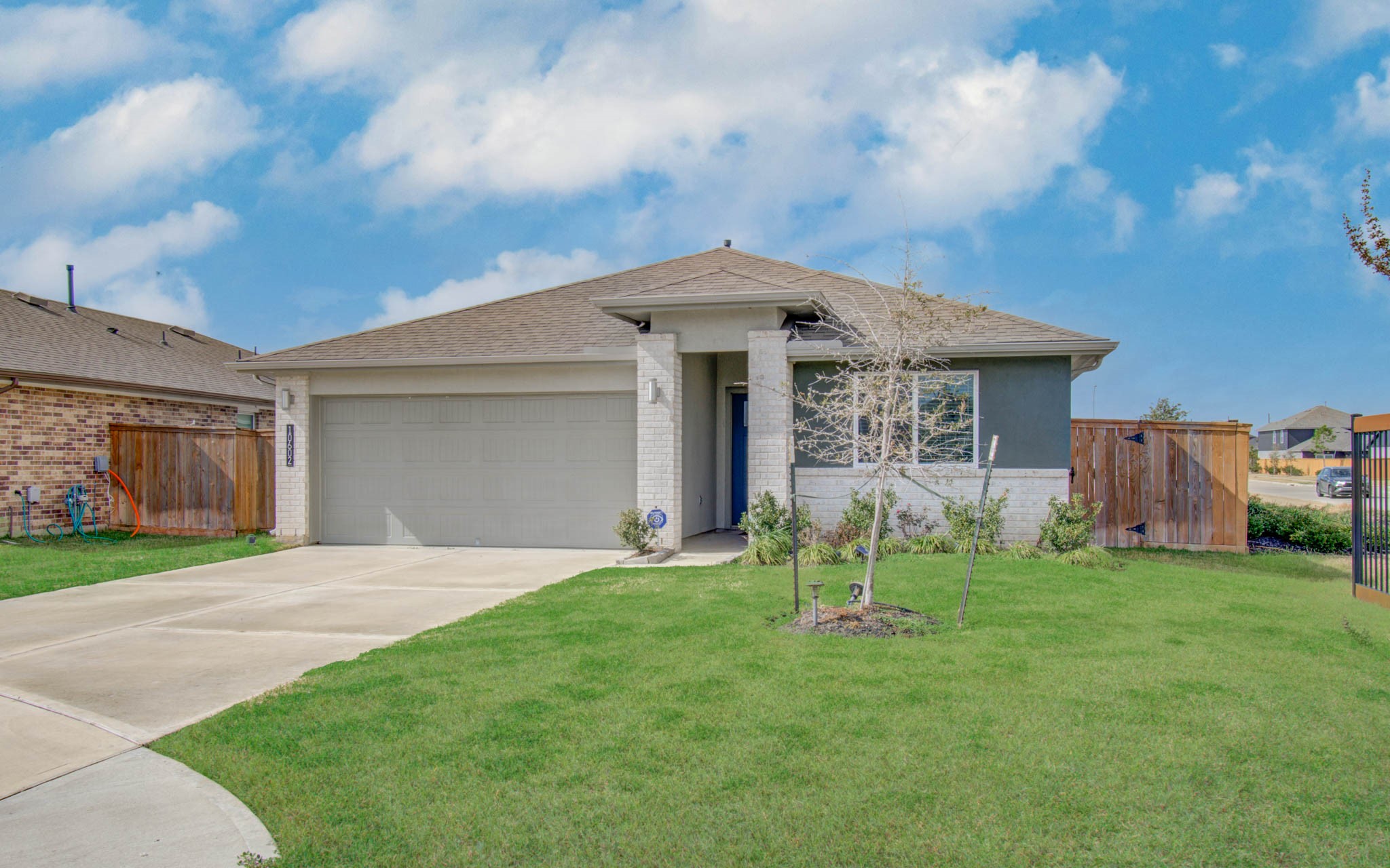 10602 Great Basin Drive Rosharon, TX 77583 - Photo 3 of 39