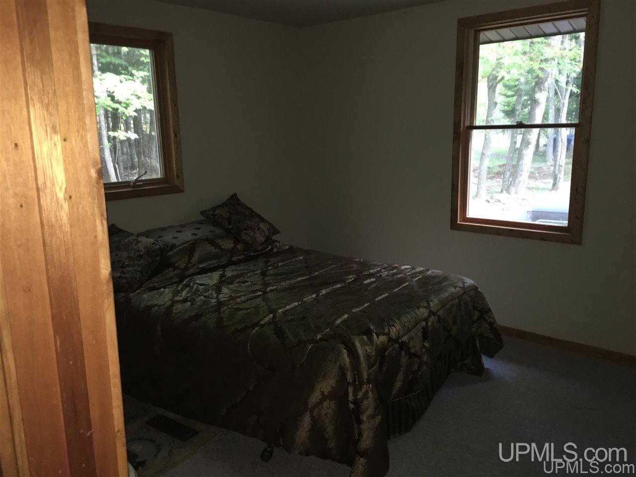 550 Riverside Road Marquette, MI 49855 - Photo 14 of 26 Gallery Image 14