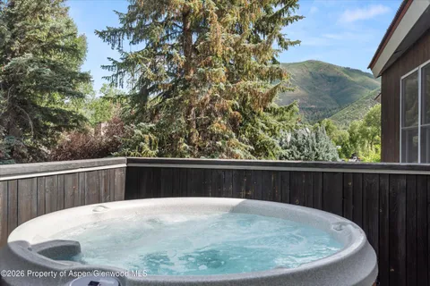 $12,950,000 | 939 East Cooper Avenue, Unit B, Aspen, CO 81611