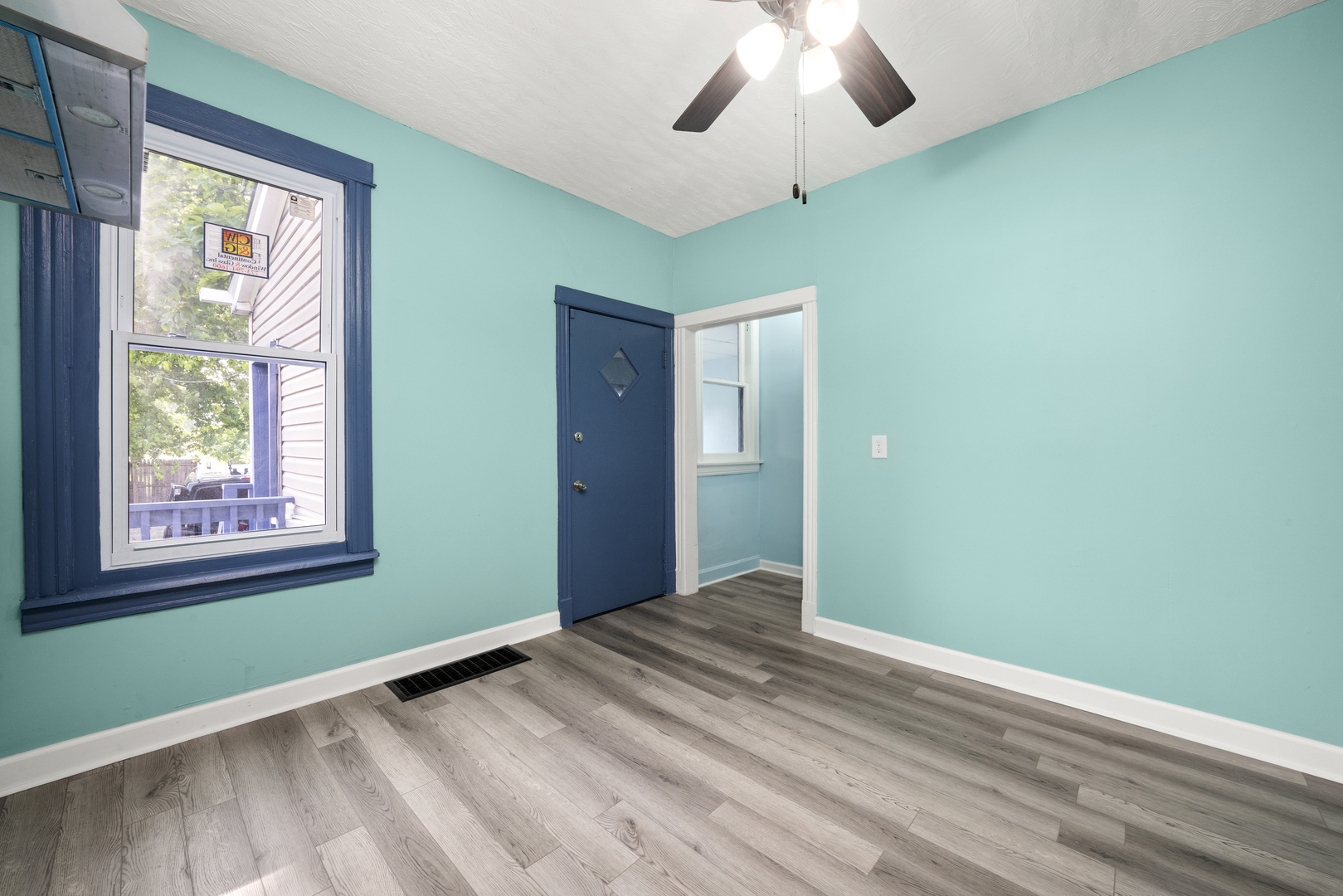 7128 South May Street Chicago, IL 60621 - Photo 9 of 32