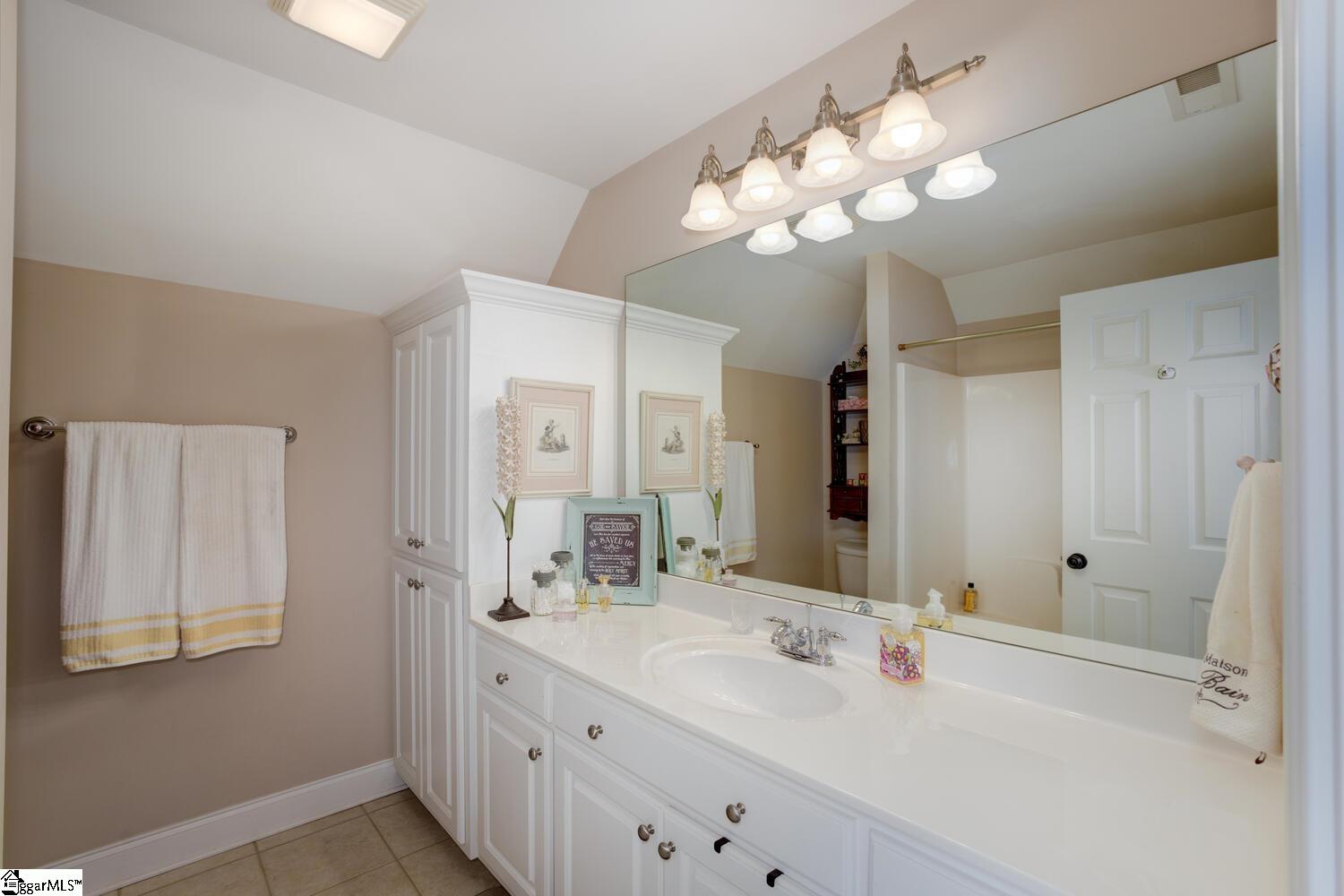 537 Foxcroft Road Greenville, SC 29615 - Photo 23 of 36 Gallery Image 23