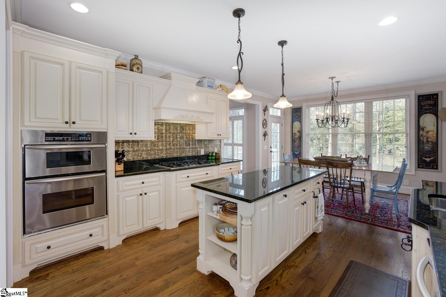 537 Foxcroft Road Greenville, SC 29615 - Photo 8 of 36 Gallery Image 8