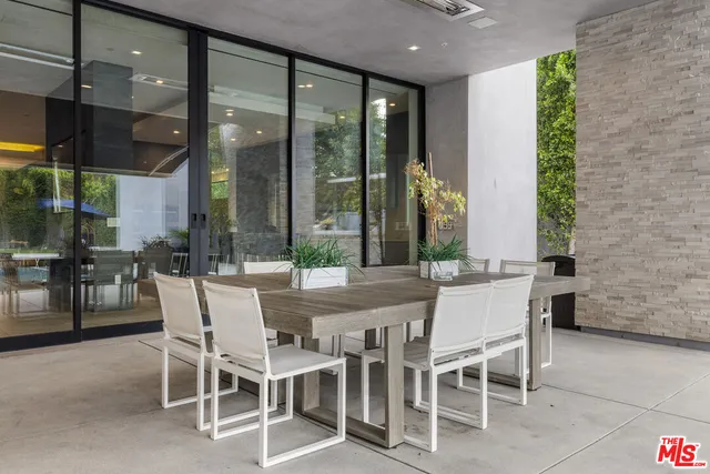 a picture of a room with a bench