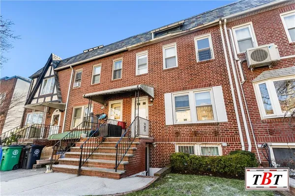 $875,000 | 1496 East 32nd Street | Marine Park