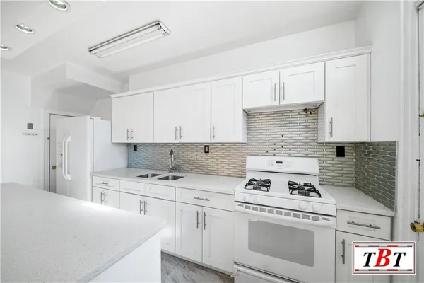 $875,000 | 1496 East 32nd Street | Marine Park