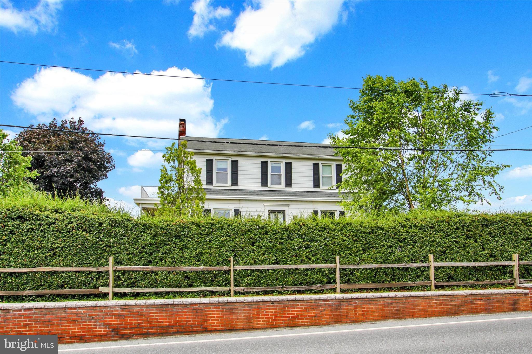 11629 Orchard Road Waynesboro, PA 17268 - Photo 3 of 35 Gallery Image 3