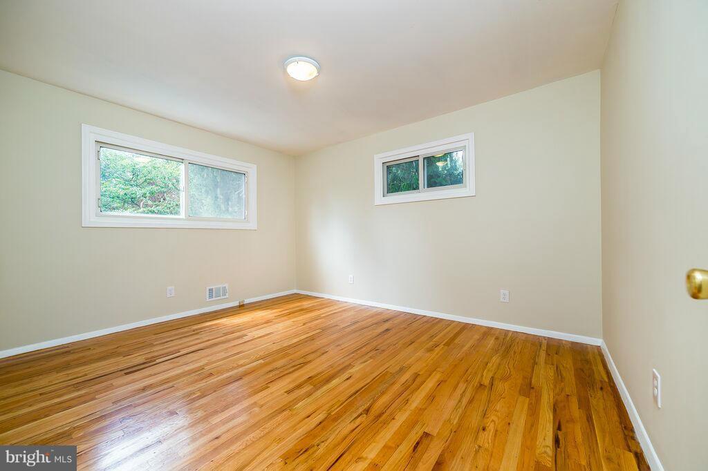 12904 Middlevale Lane Silver Spring, MD 20906 - Photo 11 of 27 Bedroom