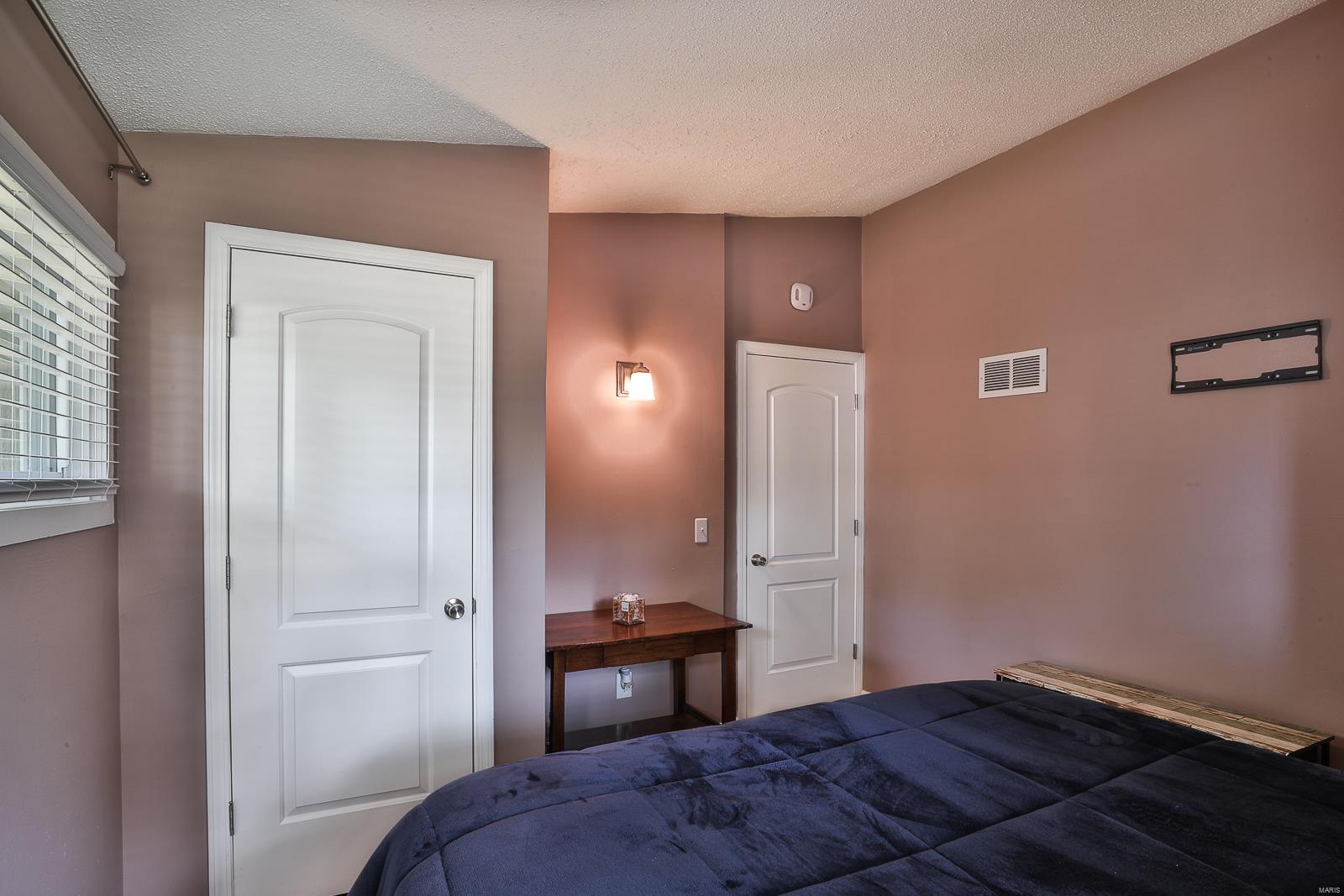 438 Susan Road St. Louis, MO 63129 - Photo 16 of 26