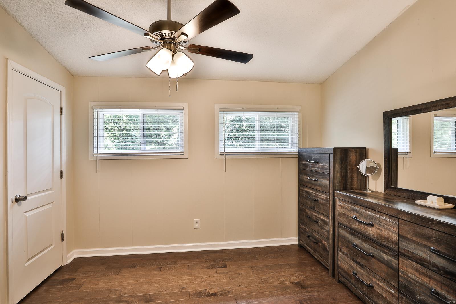 438 Susan Road St. Louis, MO 63129 - Photo 17 of 26