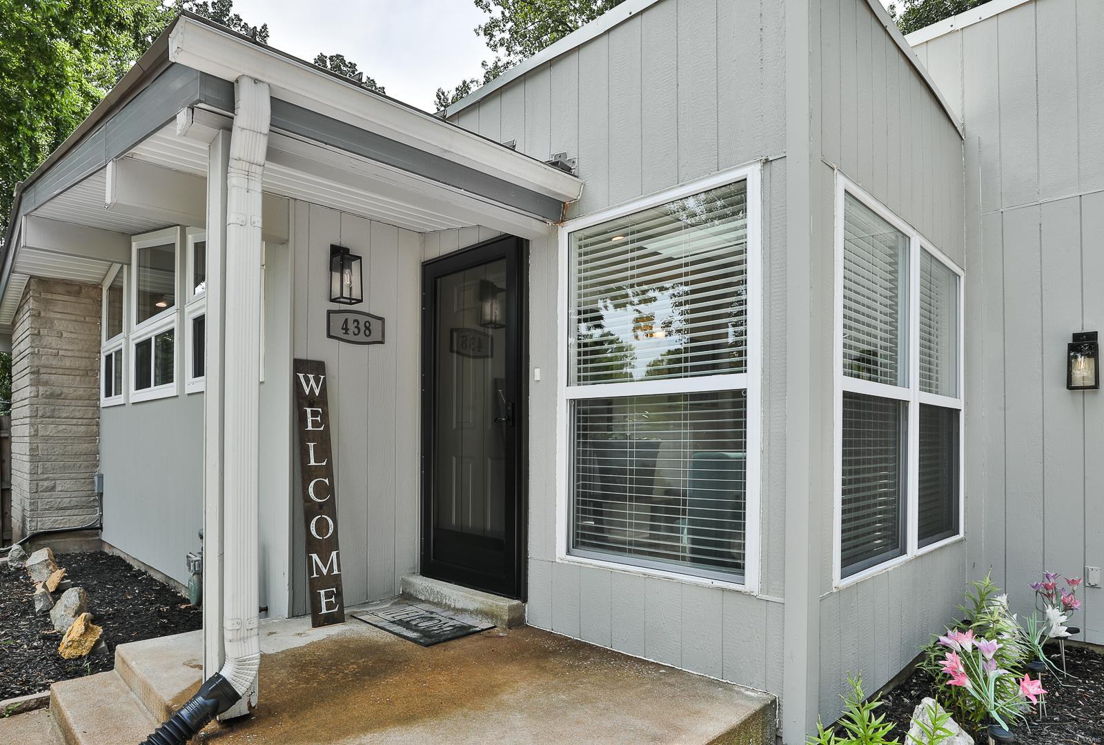 438 Susan Road St. Louis, MO 63129 - Photo 3 of 26