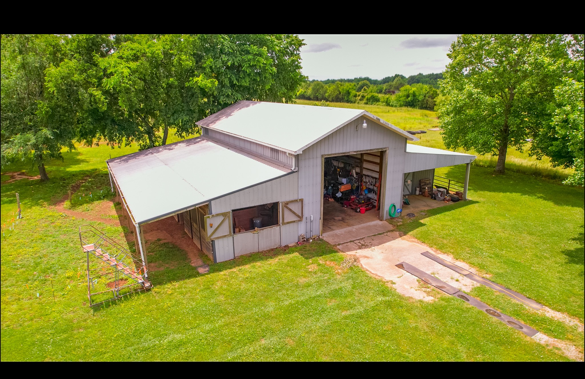 3147 Midland Fosterville Road Bell Buckle, TN 37020 - Photo 3 of 58 Gallery Image 3
