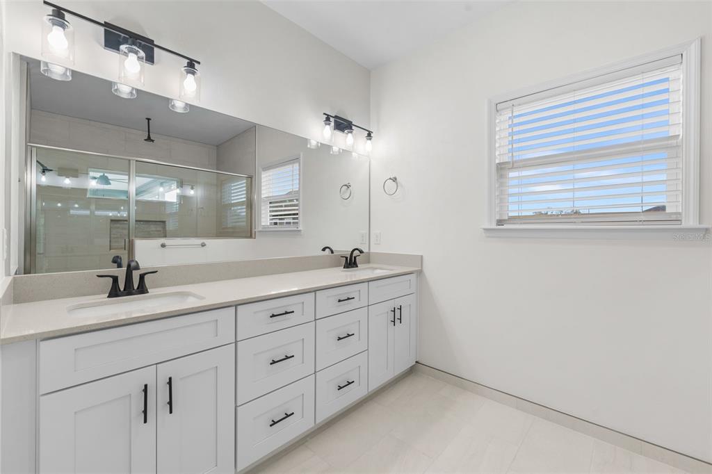 6735 Southwest 10th Lane Gainesville, FL 32607 - Photo 15 of 33 Gallery Image 15