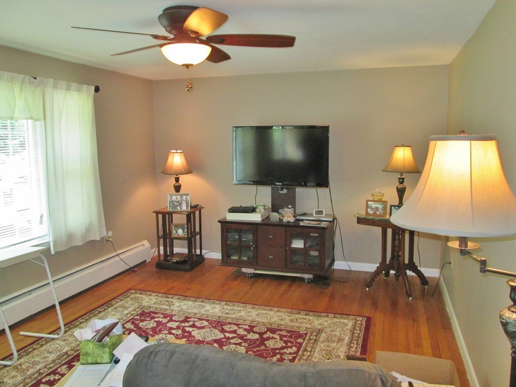 197 River Road Ware, MA 01082 - Photo 8 of 18