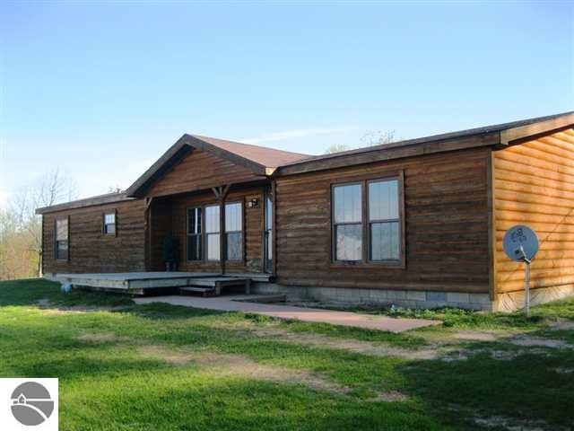 1151 West Sharon Road Fife Lake, MI 49633 - Photo 24 of 24 1726953-23.JPG