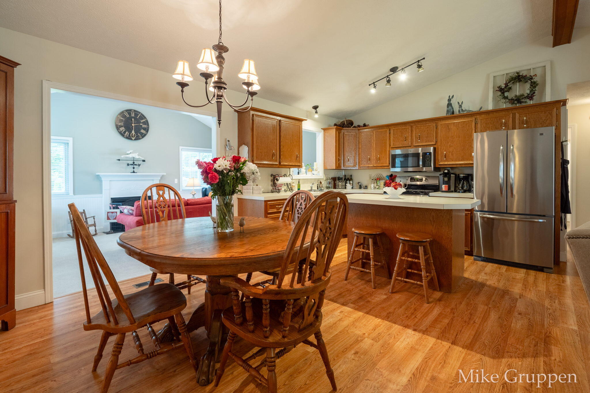 2565 Spring Court Zeeland, MI 49464 - Photo 11 of 49 11-web-or-mls-2565 Spring Court-066