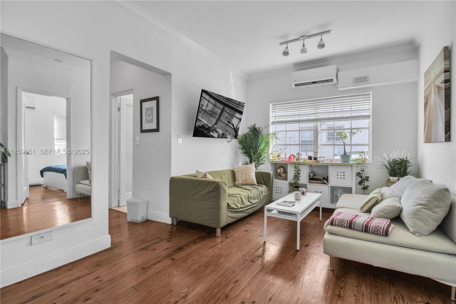 830 10th Street, Unit 1 Miami Beach, FL 33139 - Photo 2 of 10