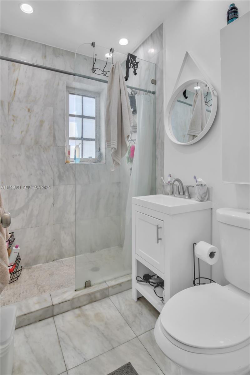830 10th Street, Unit 1 Miami Beach, FL 33139 - Photo 10 of 10