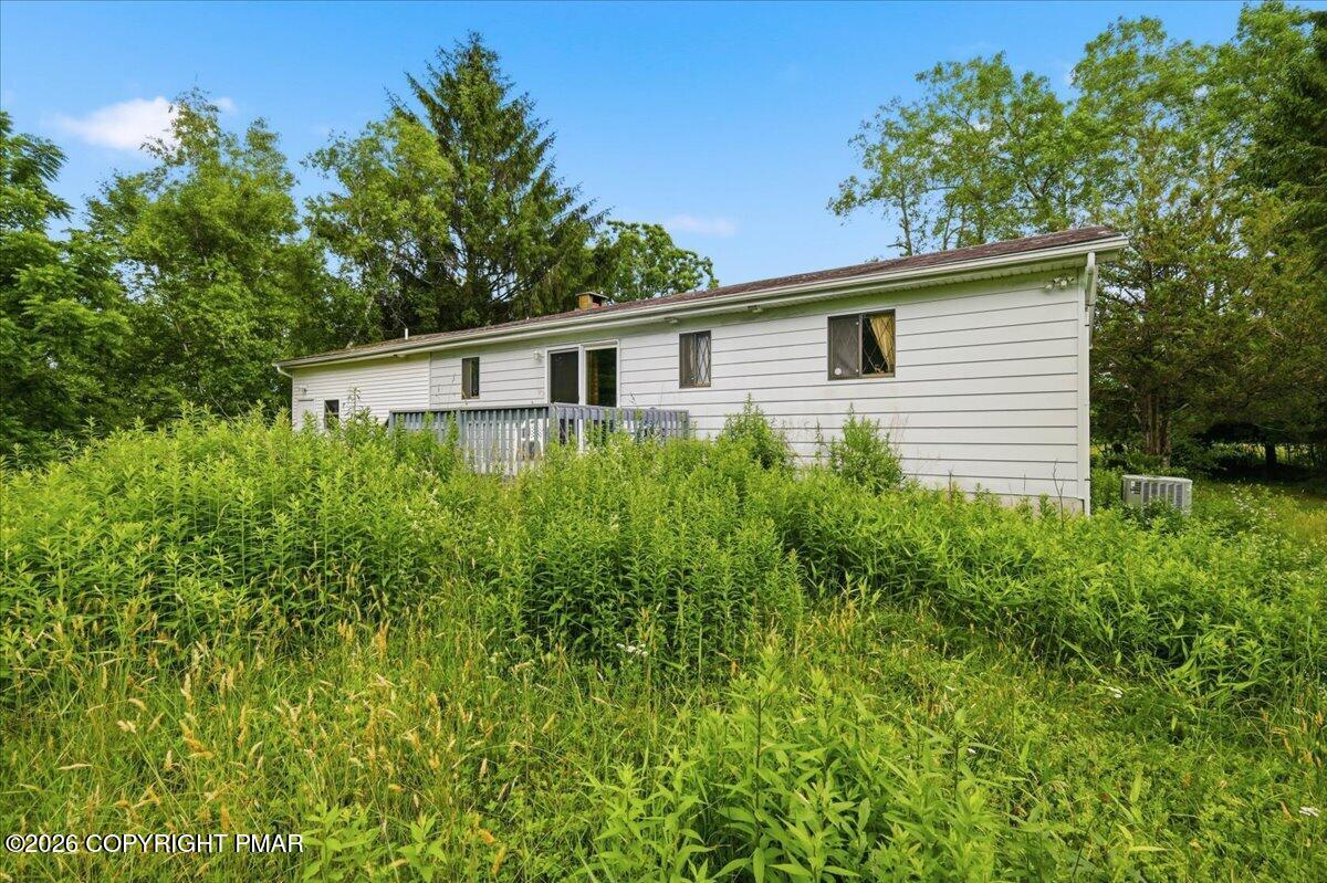 2631 Mountain Road Stroudsburg, PA 18360 - Photo 5 of 41 08-Photo-7