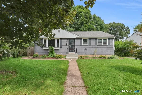$299,900 | 151 Tanner Street, Manchester, CT 06042