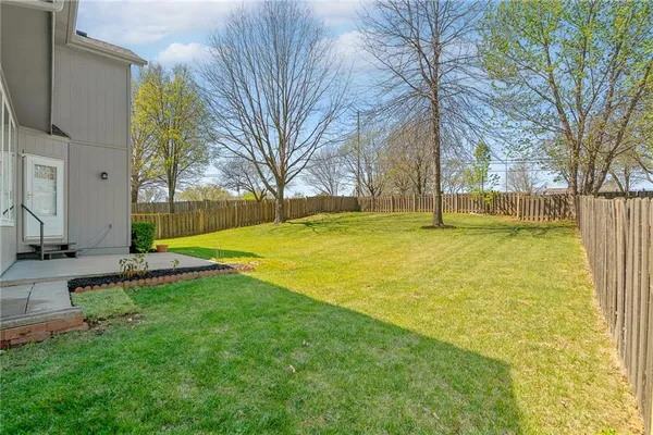 $525,000 | 6412 Noreston Street, Shawnee, KS 66218