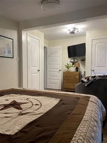 $1,095 | 131 Alexander Drive, Unit 10, Tow, TX 78672