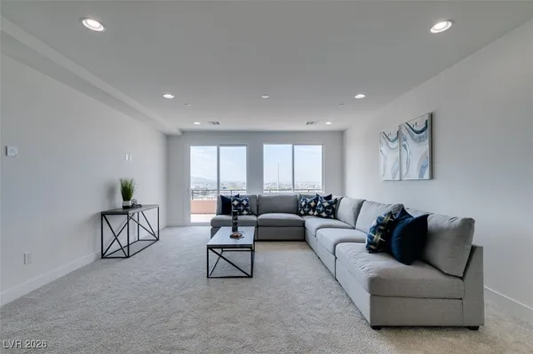 $1,399,808 | 328 Milan Street, Henderson, NV 89015