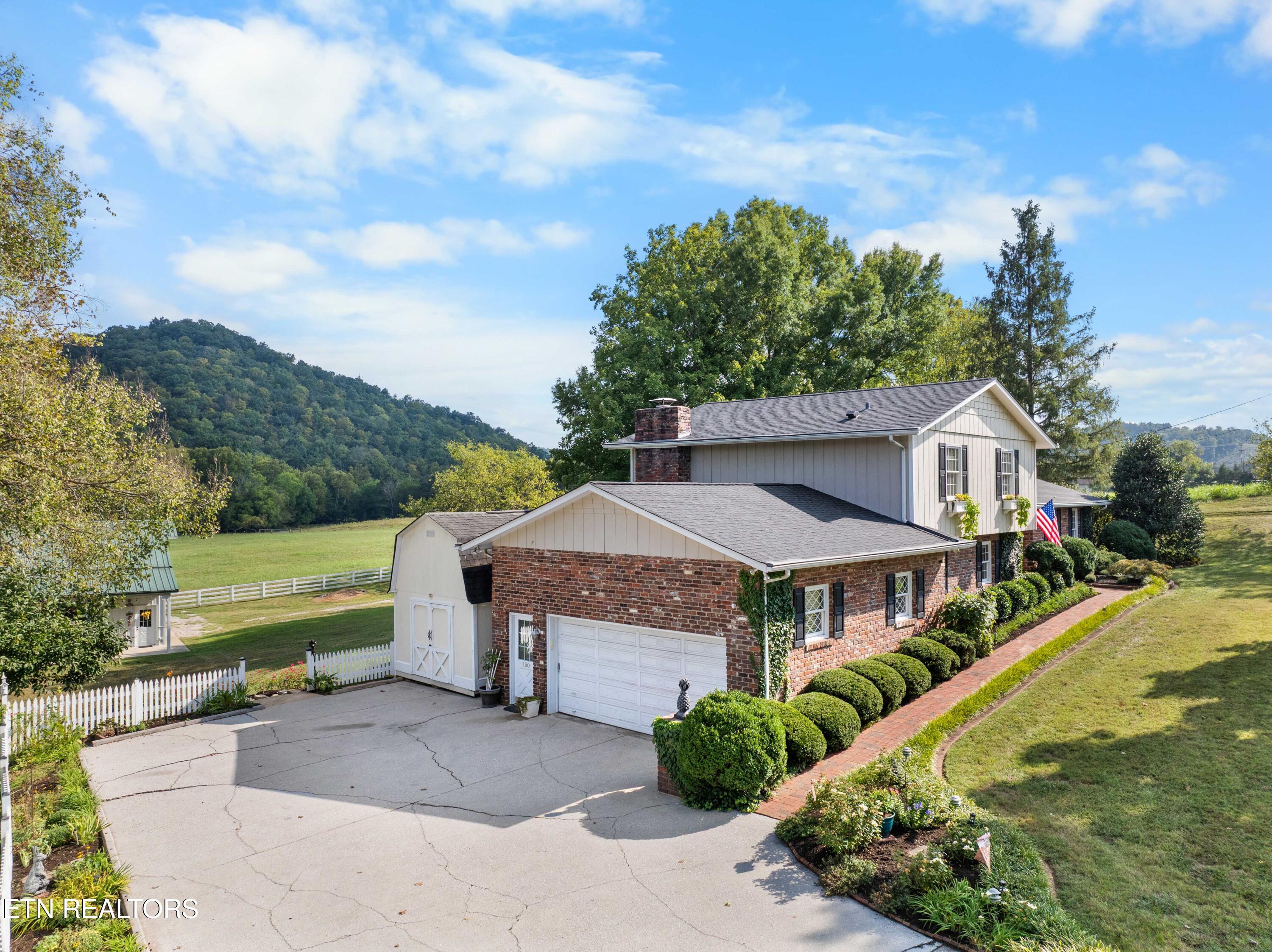 150 Raccoon Valley Road Powell, TN 37849 - Photo 33 of 43 33