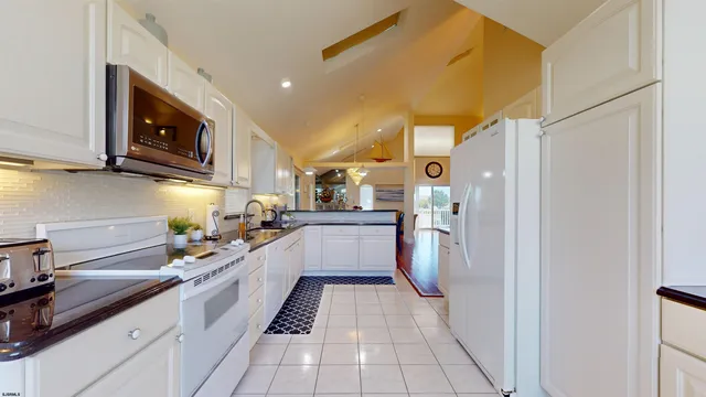 $929,000 | 42 Kirkwood Circle, Brigantine, NJ 08203