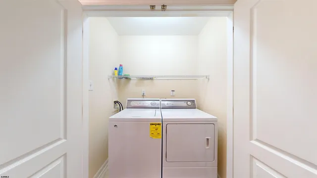 $929,000 | 42 Kirkwood Circle, Brigantine, NJ 08203