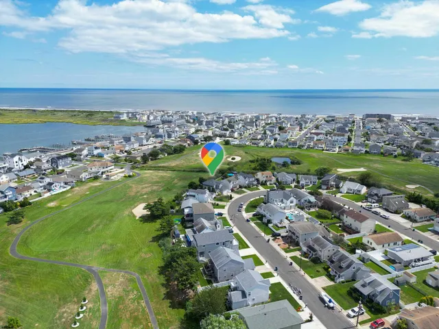 $929,000 | 42 Kirkwood Circle, Brigantine, NJ 08203