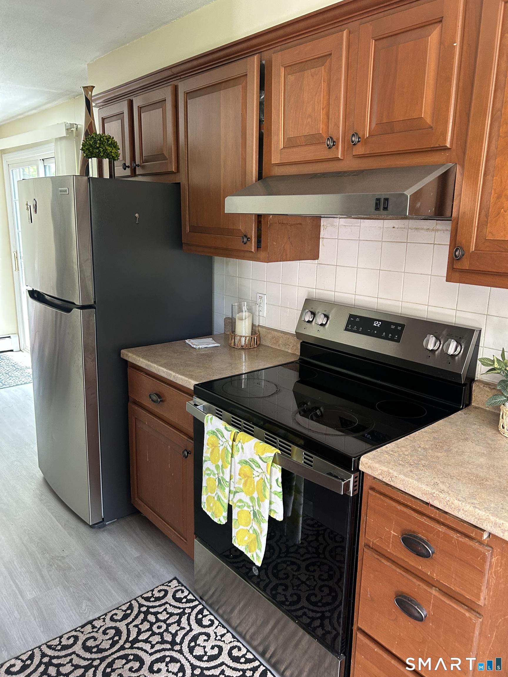 54 Berkshire Road West Hartford, CT 06107 - Photo 5 of 26 Bright and light, the kitchen is always the favorite room in the house!
