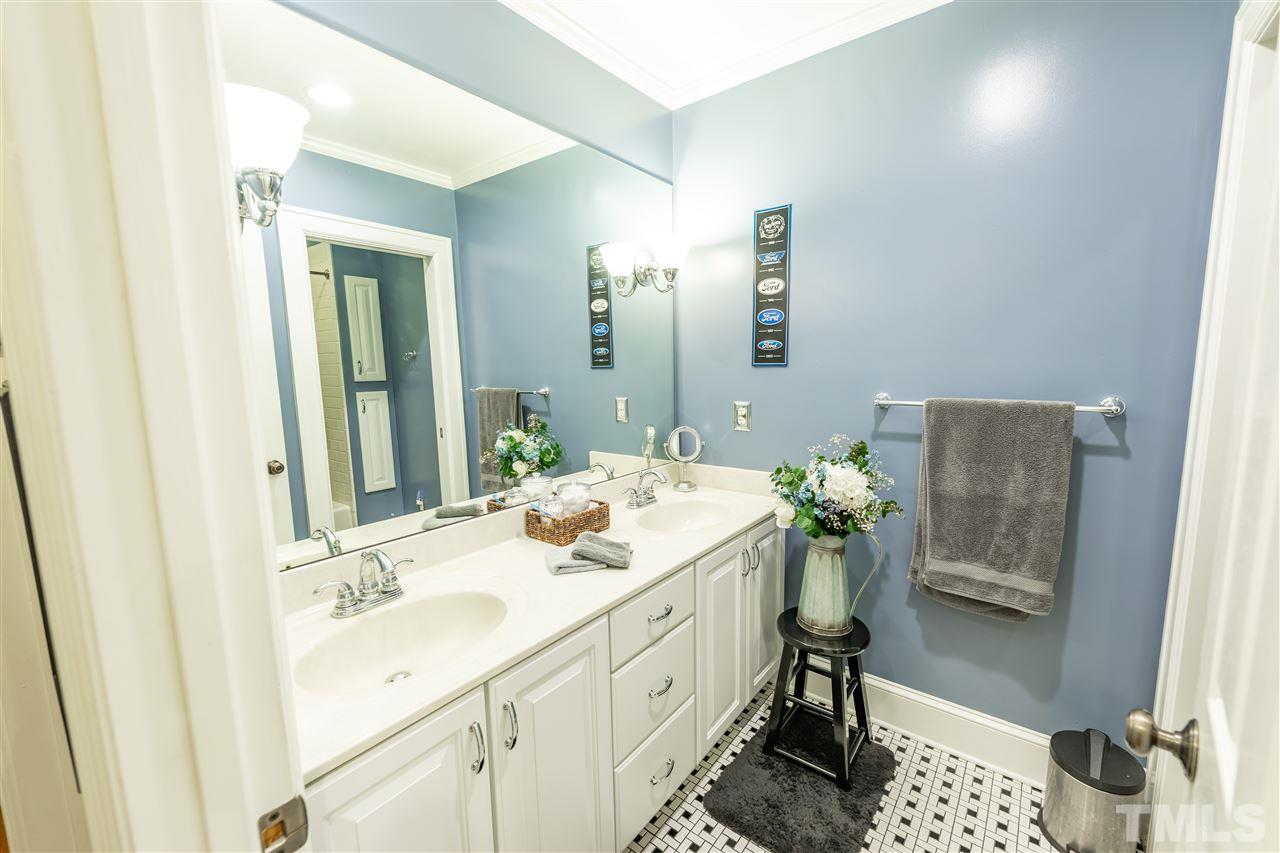 3033 Rothgeb Drive Raleigh, NC 27609 - Photo 12 of 25