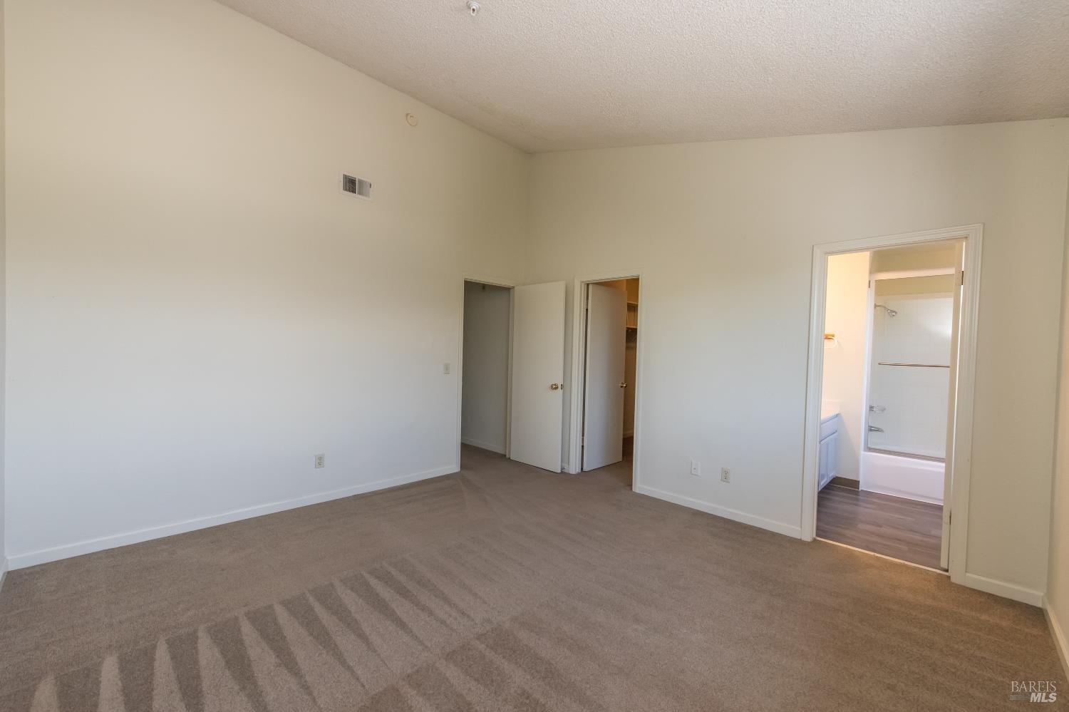 7 Meridian Circle Rohnert Park, CA 94928 - Photo 13 of 28