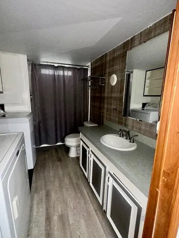 $28,000 | 210 Sugarbush Lane, Belleville, MI 48111