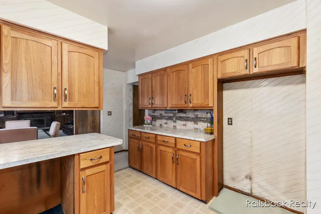 $369,900 | 3535 Bromley Drive Southeast, Grand Rapids, MI 49508