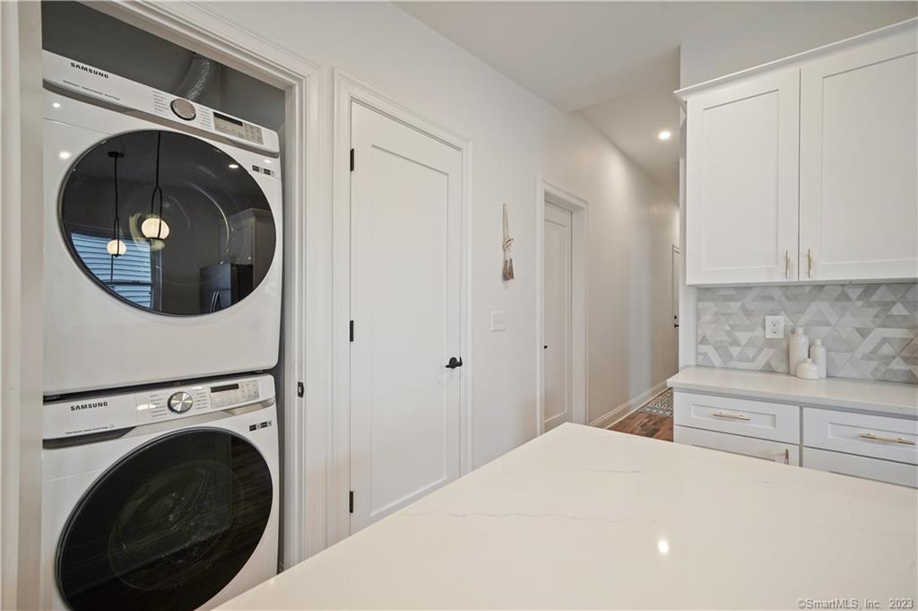 75 Henry Street, Unit 3WEST Stamford, CT 06902 - Photo 11 of 40