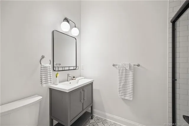 $4,100 | 75 Henry Street, Unit 3WEST, Stamford, CT 06902