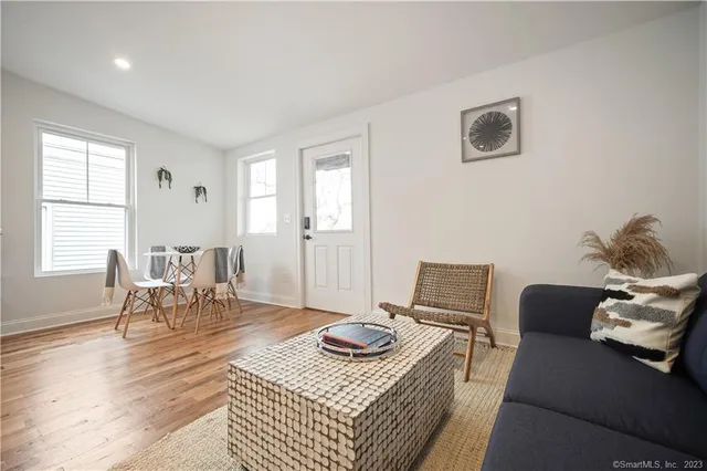 $4,100 | 75 Henry Street, Unit 3WEST, Stamford, CT 06902