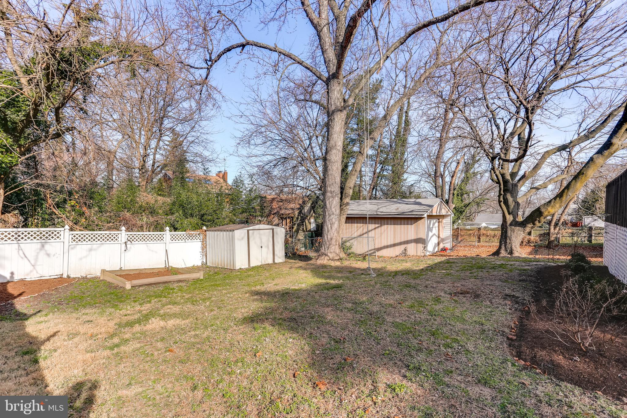 216 Chelsea Road Pasadena, MD 21122 - Photo 35 of 37 Gallery Image 35