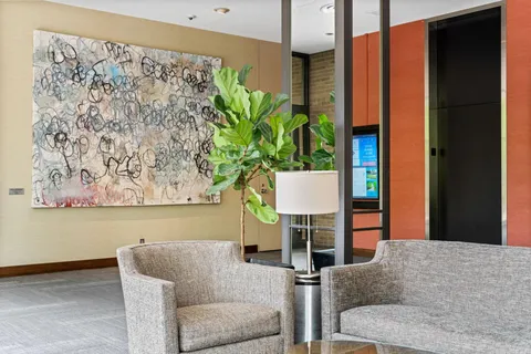$179,900 | 19 North 1st Street, Unit B2706, Minneapolis, MN 55401