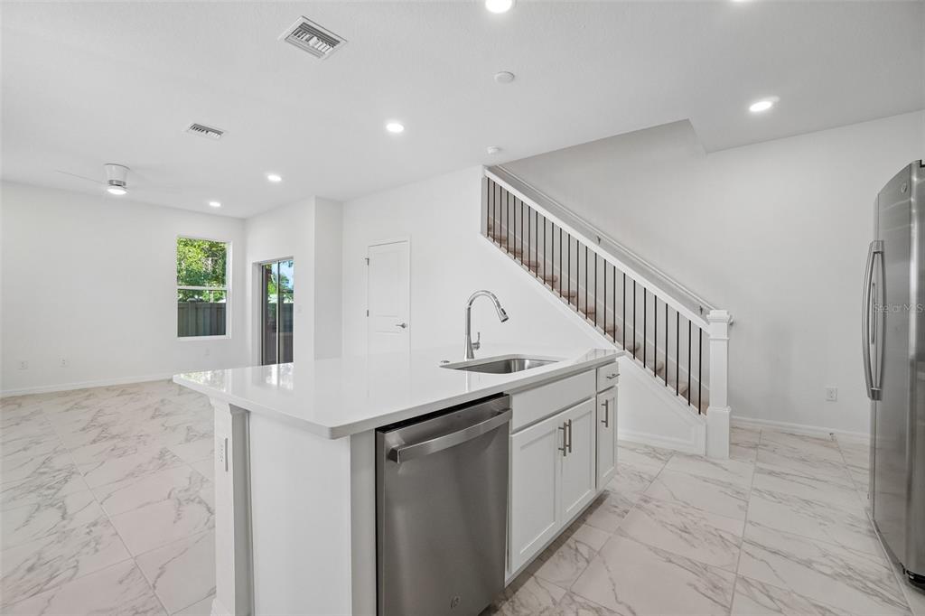 610 Silver Strm Court Brandon, FL 33511 - Photo 12 of 36