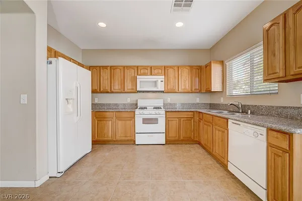 $1,950 | 8444 Lucero Avenue, Las Vegas, NV 89149