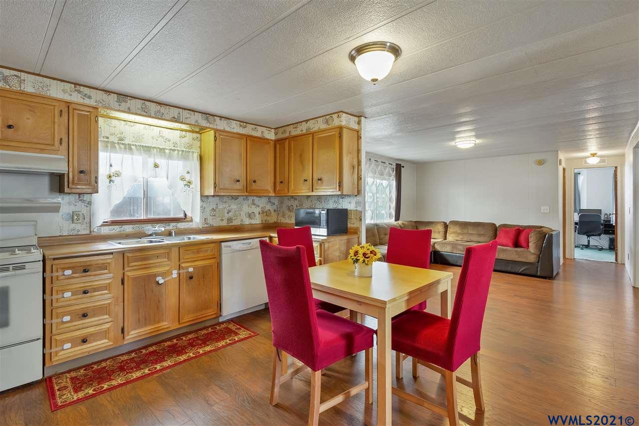 3426 Elm Street, Unit 5 Hubbard, OR 97032 - Photo 7 of 27