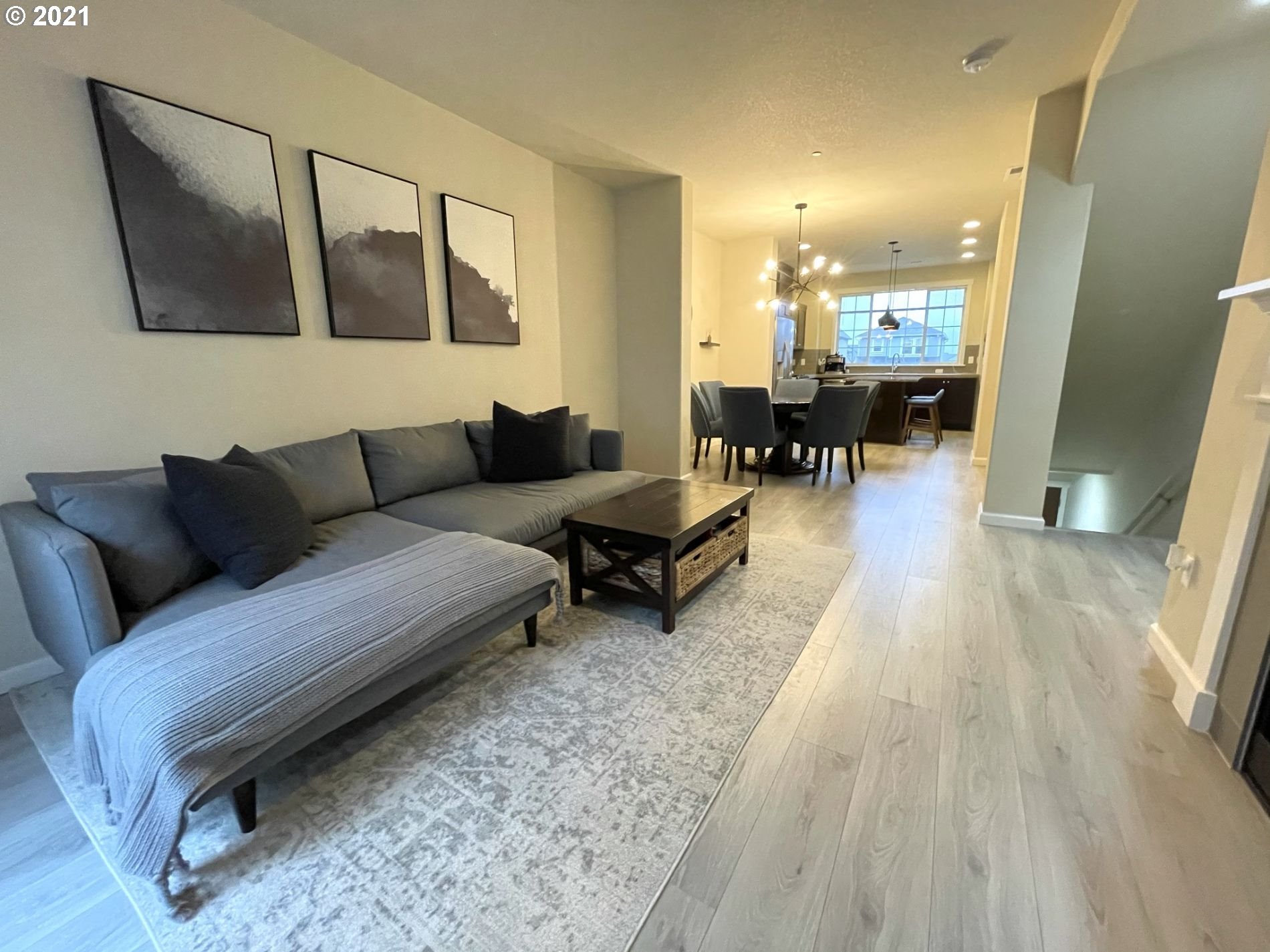 14947 Northwest Shackelford Road Portland, OR 97229 - Photo 7 of 16 Gallery Image 7
