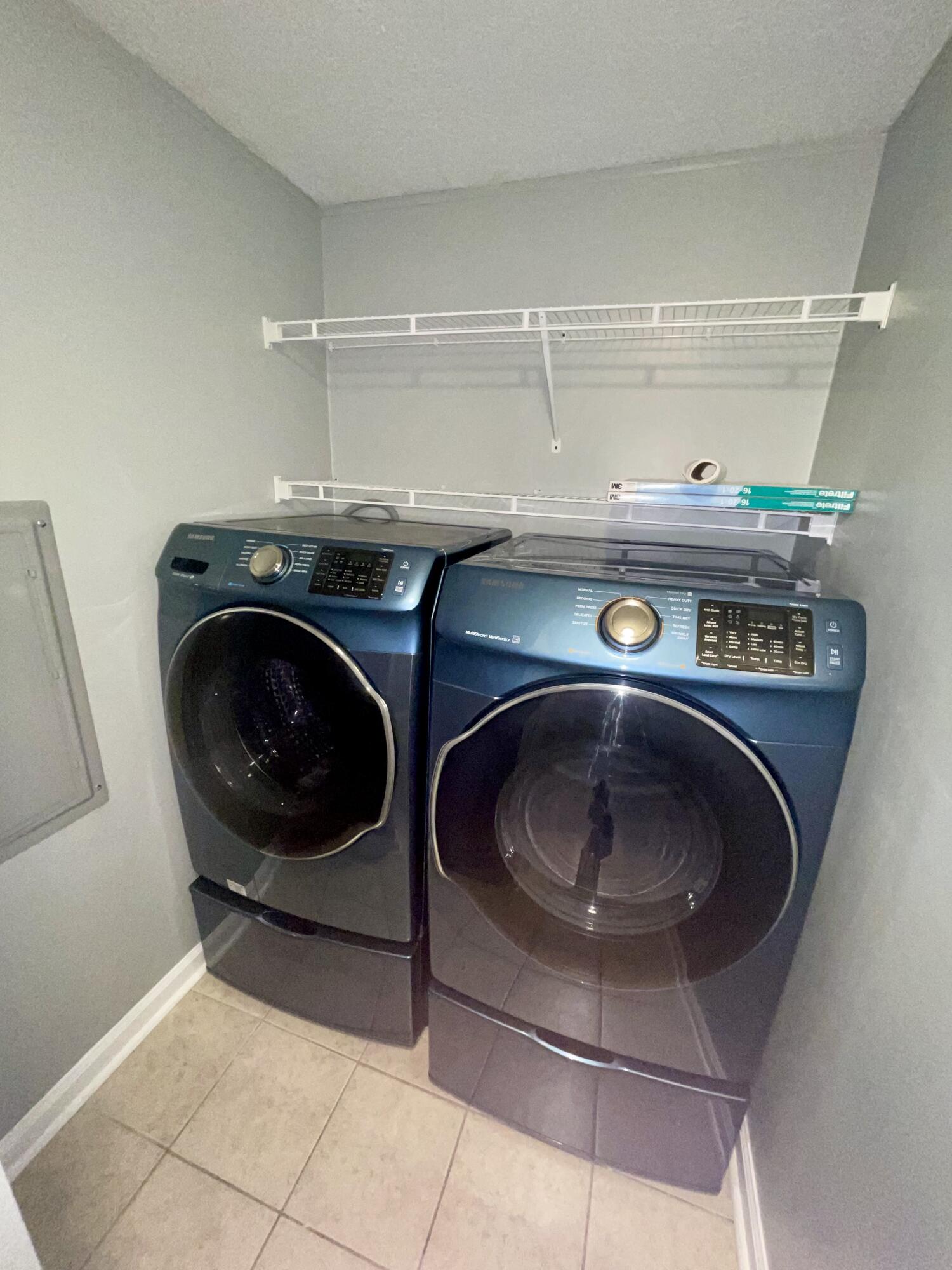 2143 Deep Woods Road Hardy, VA 24101 - Photo 12 of 27 a utility room with dryer and washer