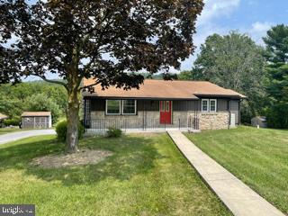487 Evans Road Pottstown, PA 19464 - Photo 2 of 13 Gallery Image 2