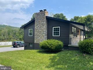 487 Evans Road Pottstown, PA 19464 - Photo 3 of 13 Gallery Image 3