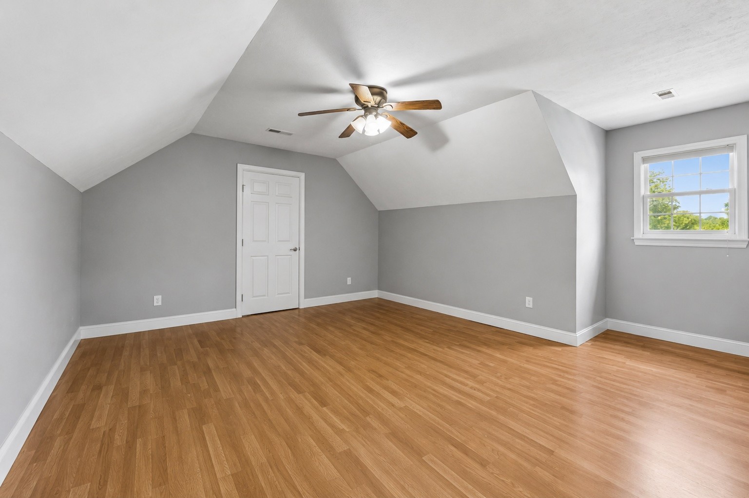 495 Roy Womack Road Smithville, TN 37166 - Photo 18 of 24 Gallery Image 18