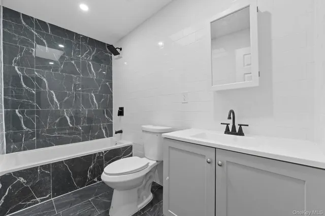 $819,000 | 128-05 116th Avenue | South Ozone Park